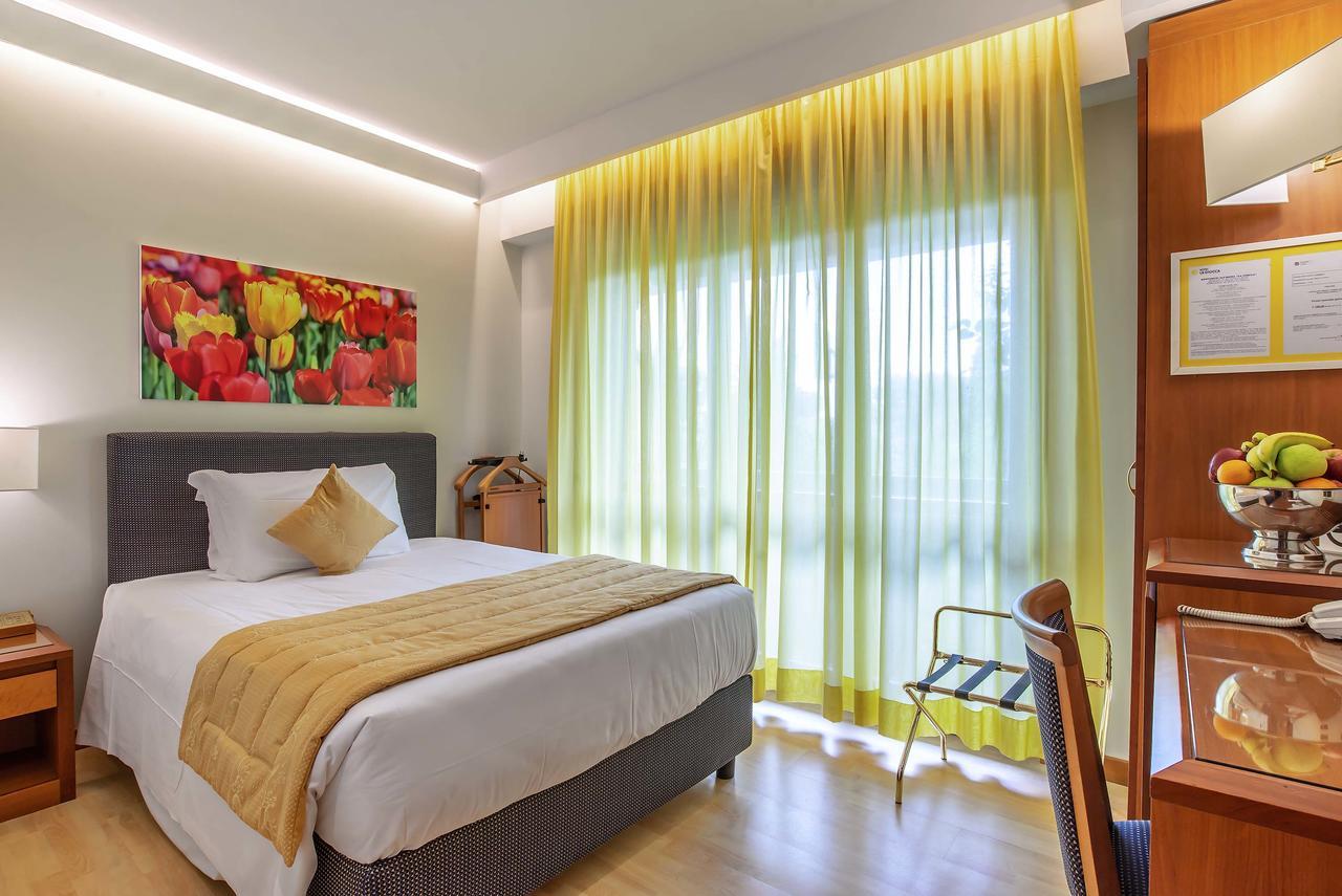 Hotel La Giocca Рим Екстер'єр фото